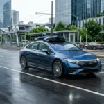 Waymoが無人タクシーを米14都市へ拡大｜2027年東京100台運行への課題